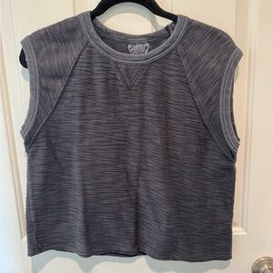 Universal Thread Fitted Gray Sleeveless Top Size S